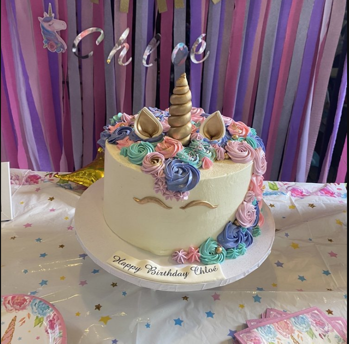 custom unicorn cake for newport beach costumer