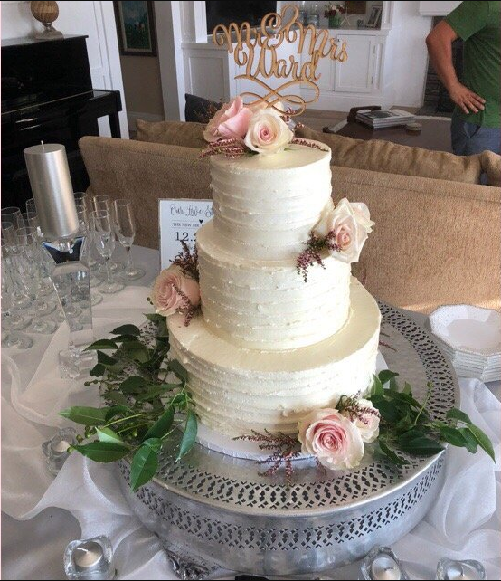wedding cake for a dana point costumer