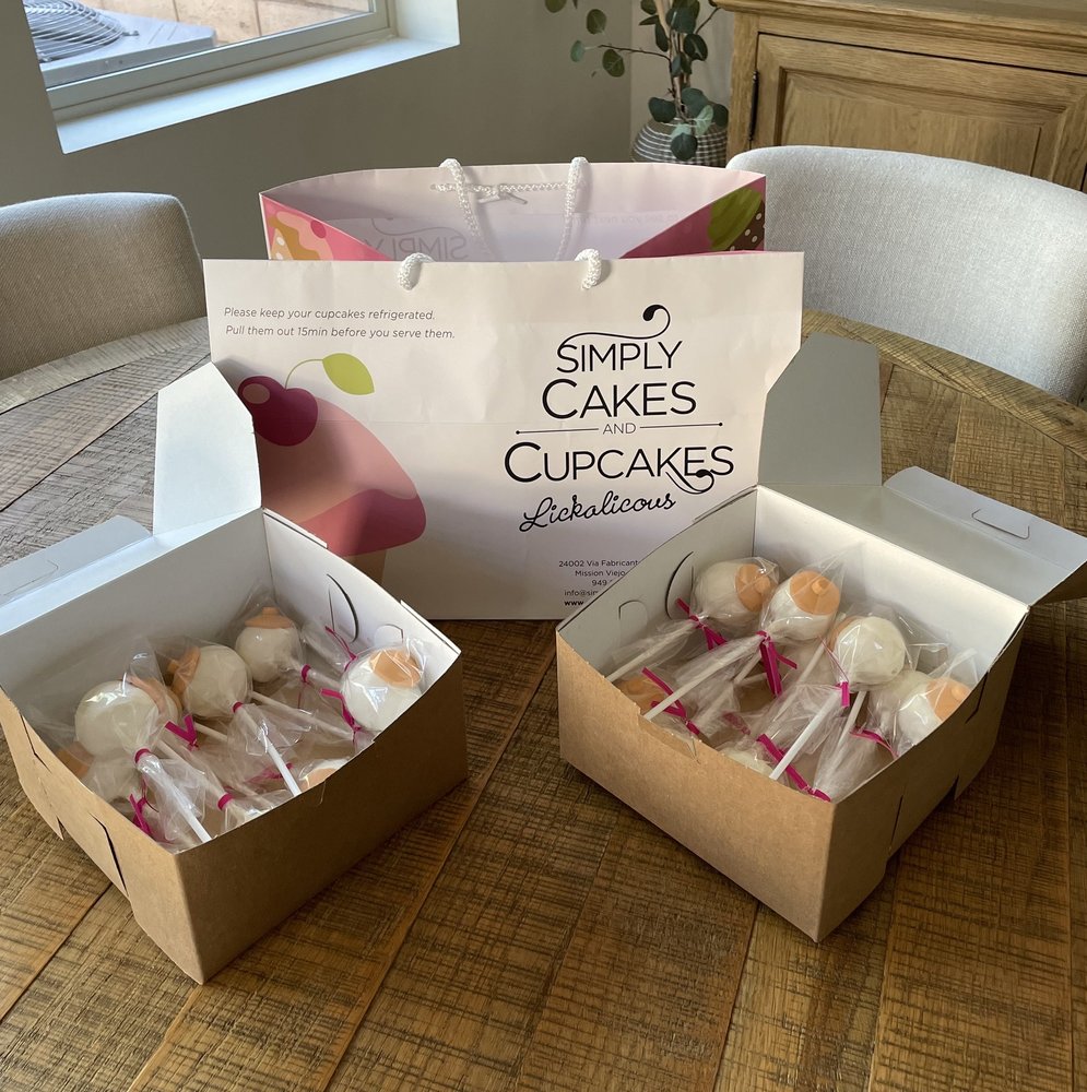 custom cake pops for laguna niguel costumer