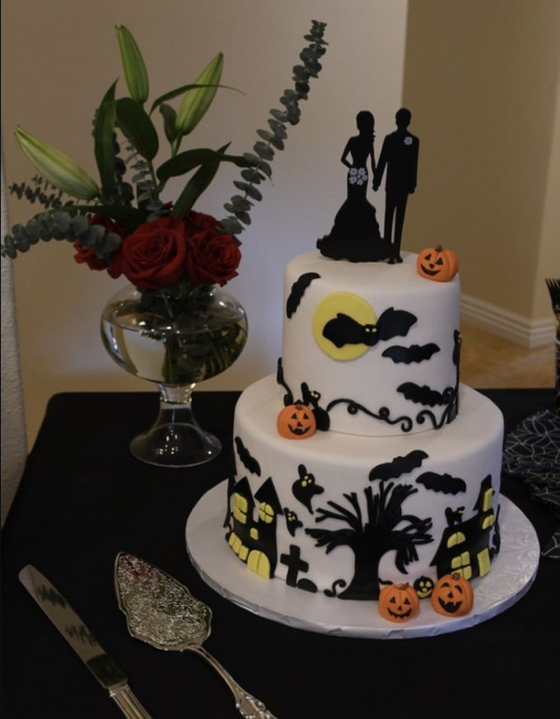 custom cake for san juan capistrano costumer