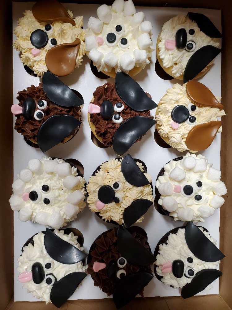 custom puppy faces cupcakes for irvine costumer